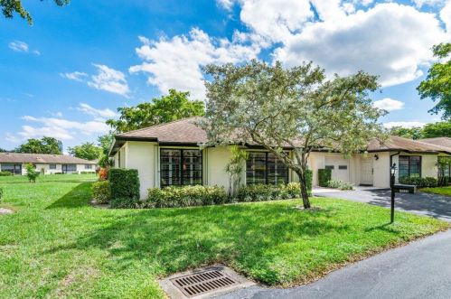 4848 Equestrian Cir, Boynton Beach, FL 33436-4305