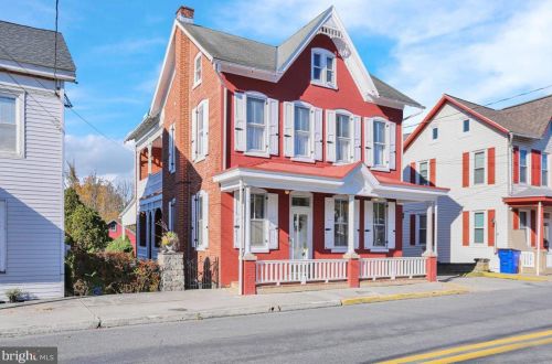 2127 Main St, Centre, PA 19541-9395