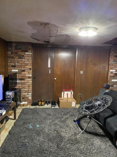 2596 Harkney Hl Rd, Coventry RI  02816-4639 exterior