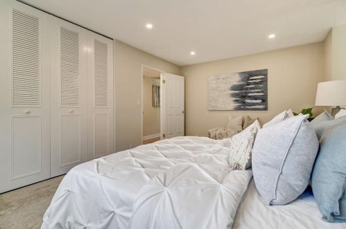 7068 Brooktree Way, San Jose CA  95120-2101 exterior