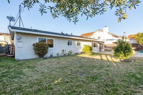 922 Patterson Rd, Santa Maria CA  93455-5004 exterior