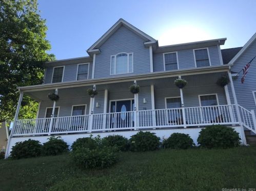 78 Hollyberry Ln, Plainville, CT 06062-2605