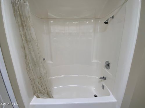 10613 Brookside Dr, Sun City AZ 85351-1013 exterior