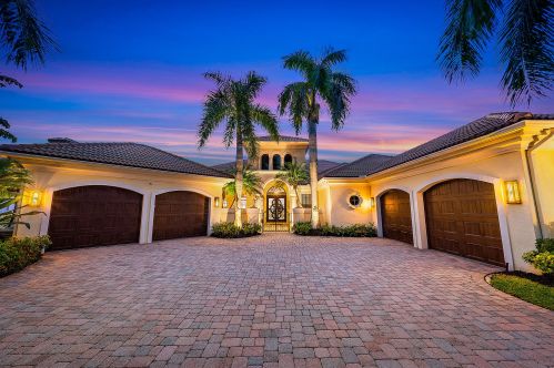 7327 Horizon Dr, West Palm Beach, FL 33412-3029
