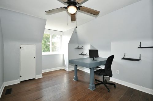 6029 Stanton Ave, Pittsburgh PA  15206-2200 exterior