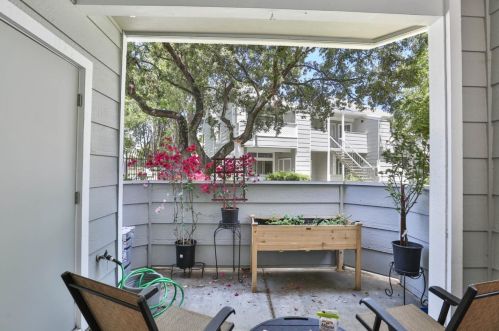 1596 Thornleaf Way, San Jose CA  95131-2968 exterior