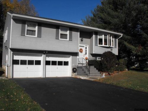 3 Bernard Pl, Bethlehem Center, NY 12077-3605