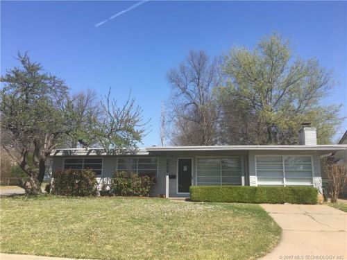 2400 Elmira St, Muskogee OK  74403-3815 exterior