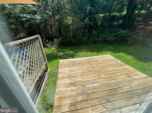 42 Queen Ave, West Enola PA  17025-2335 exterior