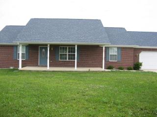 82 Pronghorn Ct, Big Spring KY  40175-8420 exterior