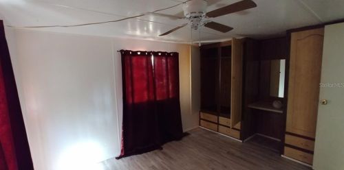 1960 172nd Ter, Silver Springs FL  34488-5927 exterior