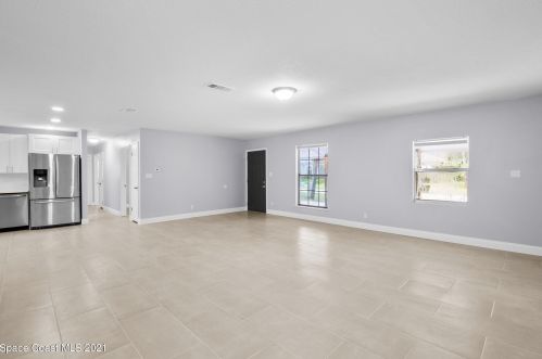 4610 Friday Cir, Cocoa FL  32926-3402 exterior