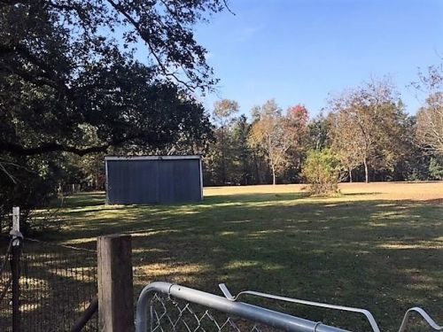3263 City Dr, Slidell, LA 70458-4907