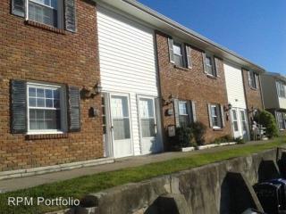 305 Ridgewood Ln, Frankfort KY  40601-4256 exterior