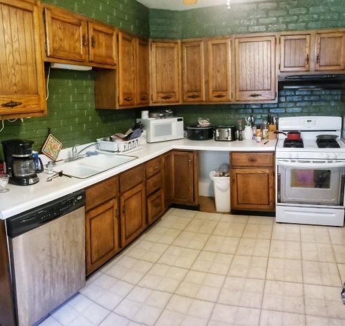 7940 Lincoln Mill Rd, Hobart IN  46342-7012 exterior