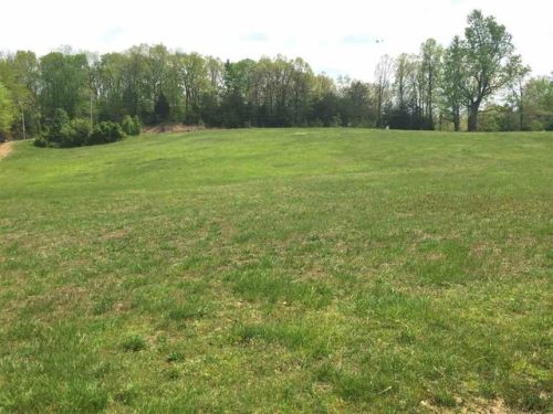 176 14th Ave, Drakesboro, KY 42337-2038