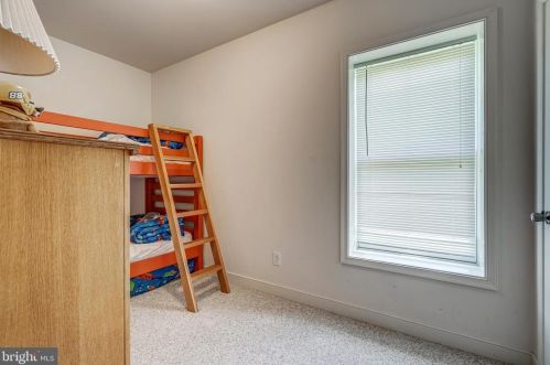 26605 Pennfields Dr, Madison Mills VA  22960-3669 exterior