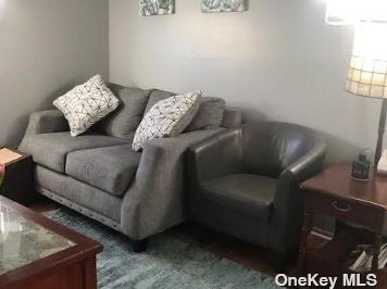 239 Eastwood Blvd, South Setauket NY  11720-2534 exterior