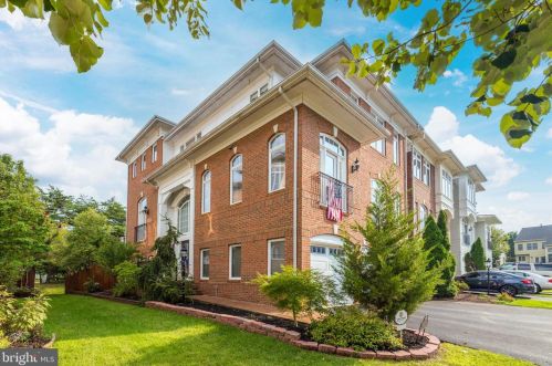 43575 Wild Ginger Ter, Leesburg, VA 20176-8440