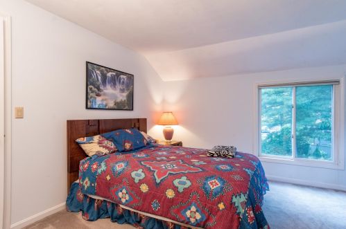 3 Pitford Way, Nashua NH  exterior