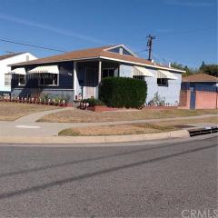 4106 Hackett Ave, Lakewood, CA 90713-3206