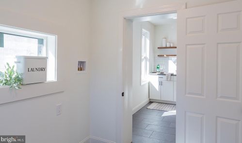 24 New St, Lancaster PA  17602-2047 exterior