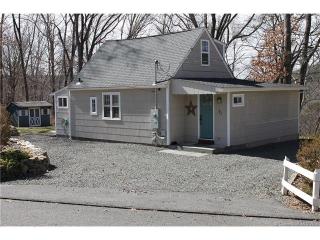 90 Upper Fish Rock Rd, Southbury, CT 06488-2141