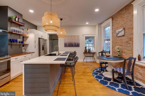 721 Orange St, Lancaster PA  17602-3118 exterior