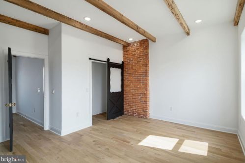 1613 15th St, Philadelphia PA  19121-3401 exterior