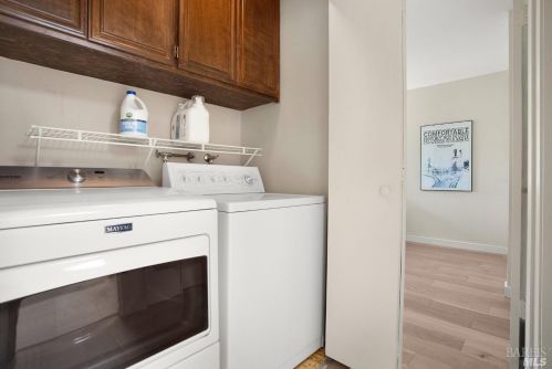 1425 Los Olivos Rd, Santa Rosa CA 95404-2017 exterior