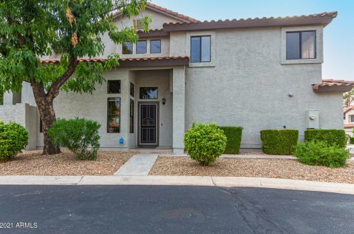 1147 Edgewater Dr, Gilbert, AZ 85233-7158