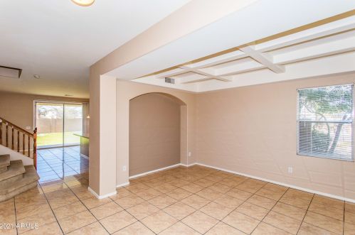 7634 72nd Ave, Glendale, AZ 85303-1631