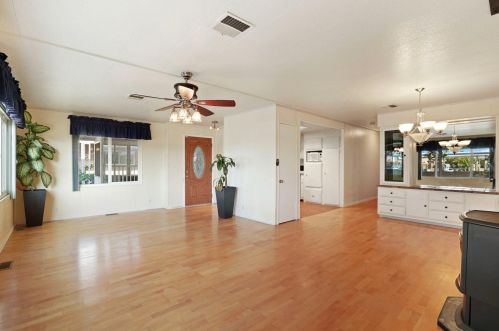159 Gumtree Dr, Rancho Cordova CA  95670-4357 exterior