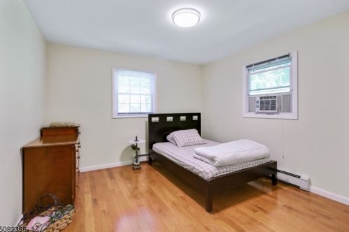 7 Dorfred Ter, Wantage NJ  07461-4815 exterior