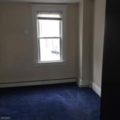 40 Becker Ter, Irvington NJ  07111-1311 exterior