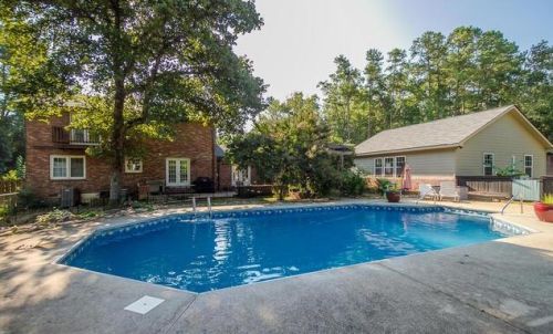 2016 Warren Ct, North Augusta SC  29860-8004 exterior