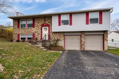 2683 Miami Village Dr, Miamisburg, OH 45342-4567