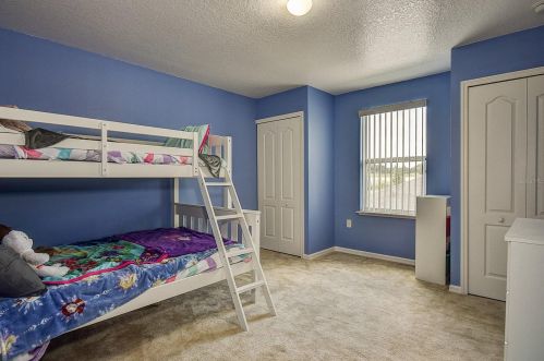 13215 Waterford Castle Dr, Dade City FL  33525-5213 exterior