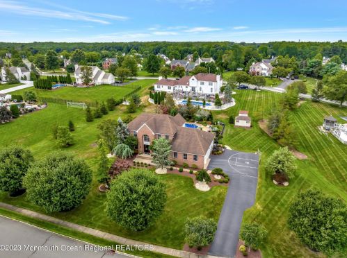 45 Langeveld Dr, East Freehold, NJ 07728-8236