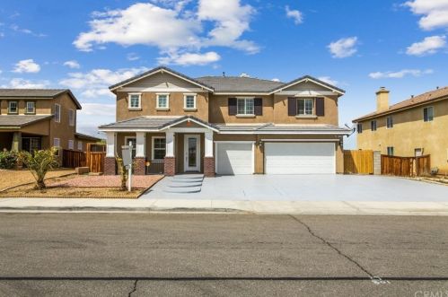 13868 Camino Lindo, Victorville, CA 92392-8981