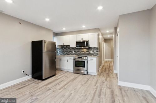 2108 Chelten Ave, Philadelphia PA  19138-2520 exterior