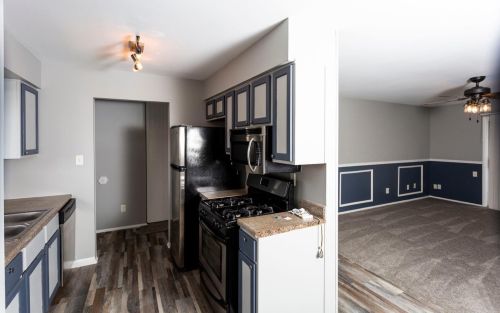 355 60th Dr, Gary IN  46410-3011 exterior