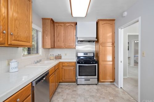 5639 Persimmon Ave, Temple City CA  91780-2807 exterior
