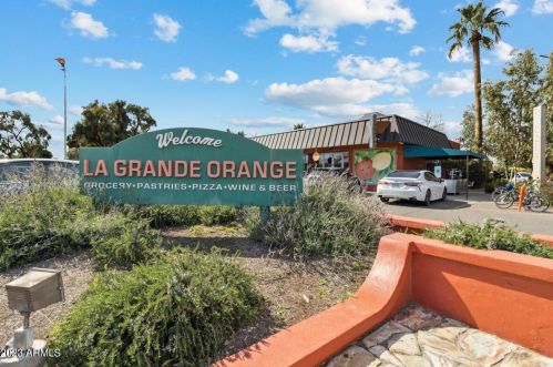 4133 35th St, Phoenix AZ  85018-4703 exterior