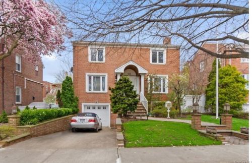 2227 Mickle Ave, Bronx, NY 10469-6412