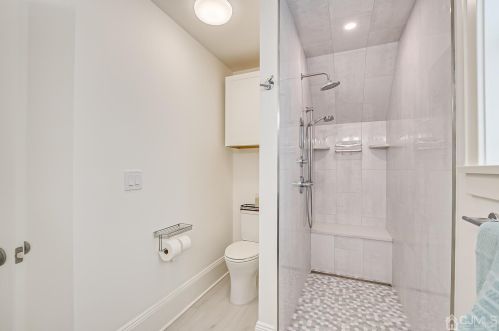 24 William St, Metuchen NJ  08840-1822 exterior