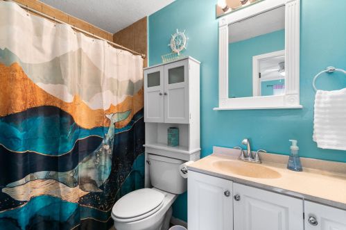 709 Dorchester St, Fort Pierce FL  34983-8762 exterior