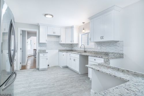 38 Edsall Dr, Wantage NJ  07461-4534 exterior