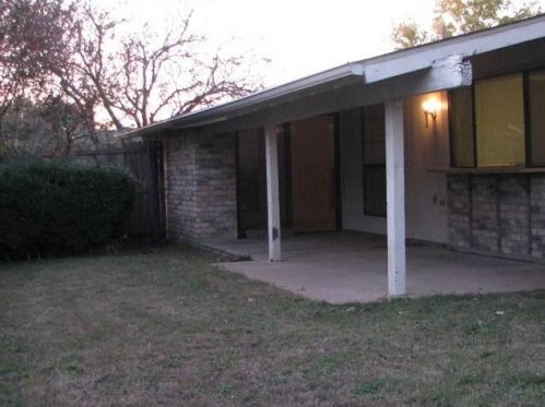 6508 Chinaberry Trl, Plano TX  75023-3007 exterior