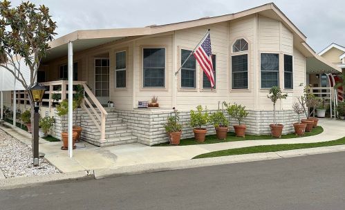 5232 Don Valdez Dr, Carlsbad CA  92010-3953 exterior